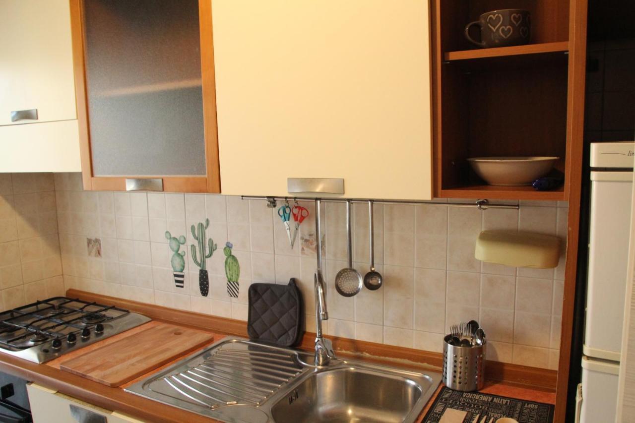 Capital House Roma Apartment ภายนอก รูปภาพ