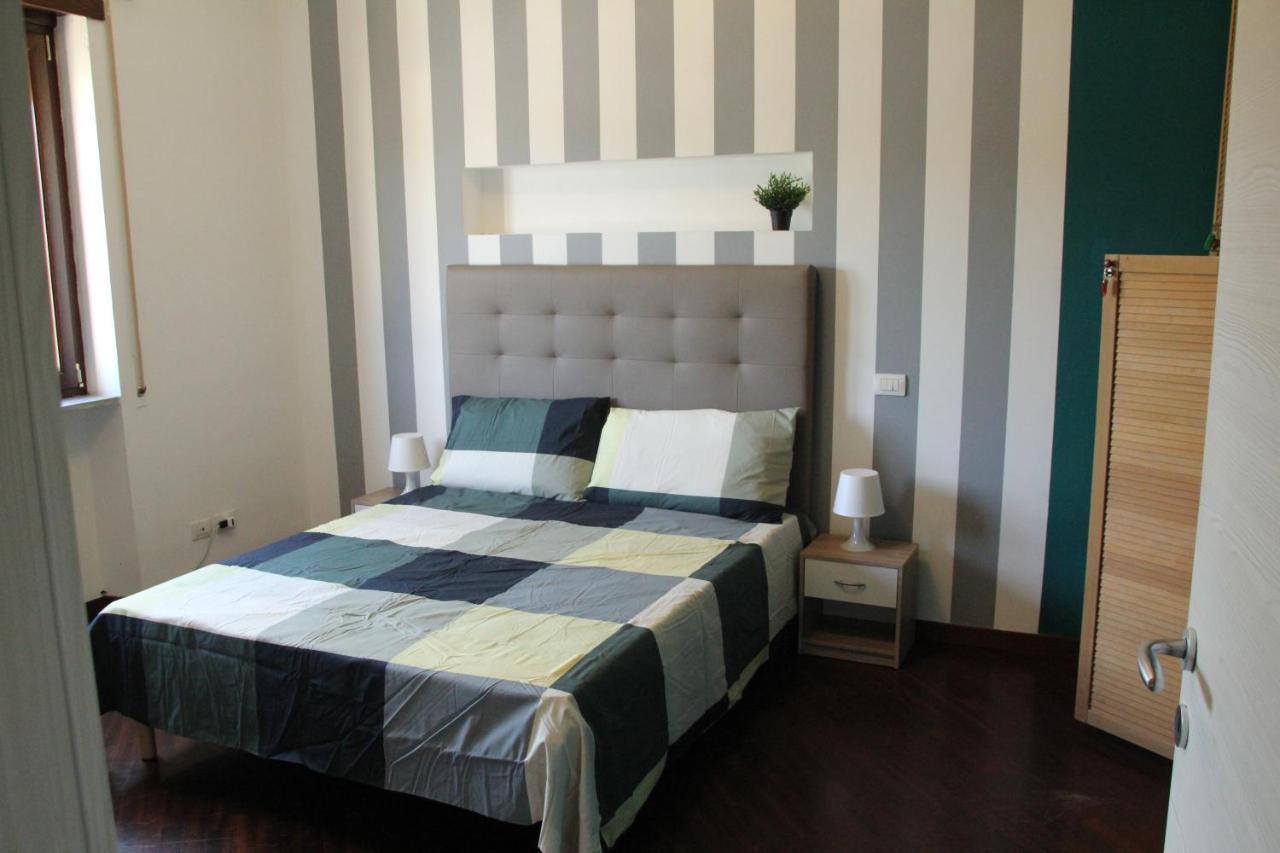 Capital House Roma Apartment ภายนอก รูปภาพ
